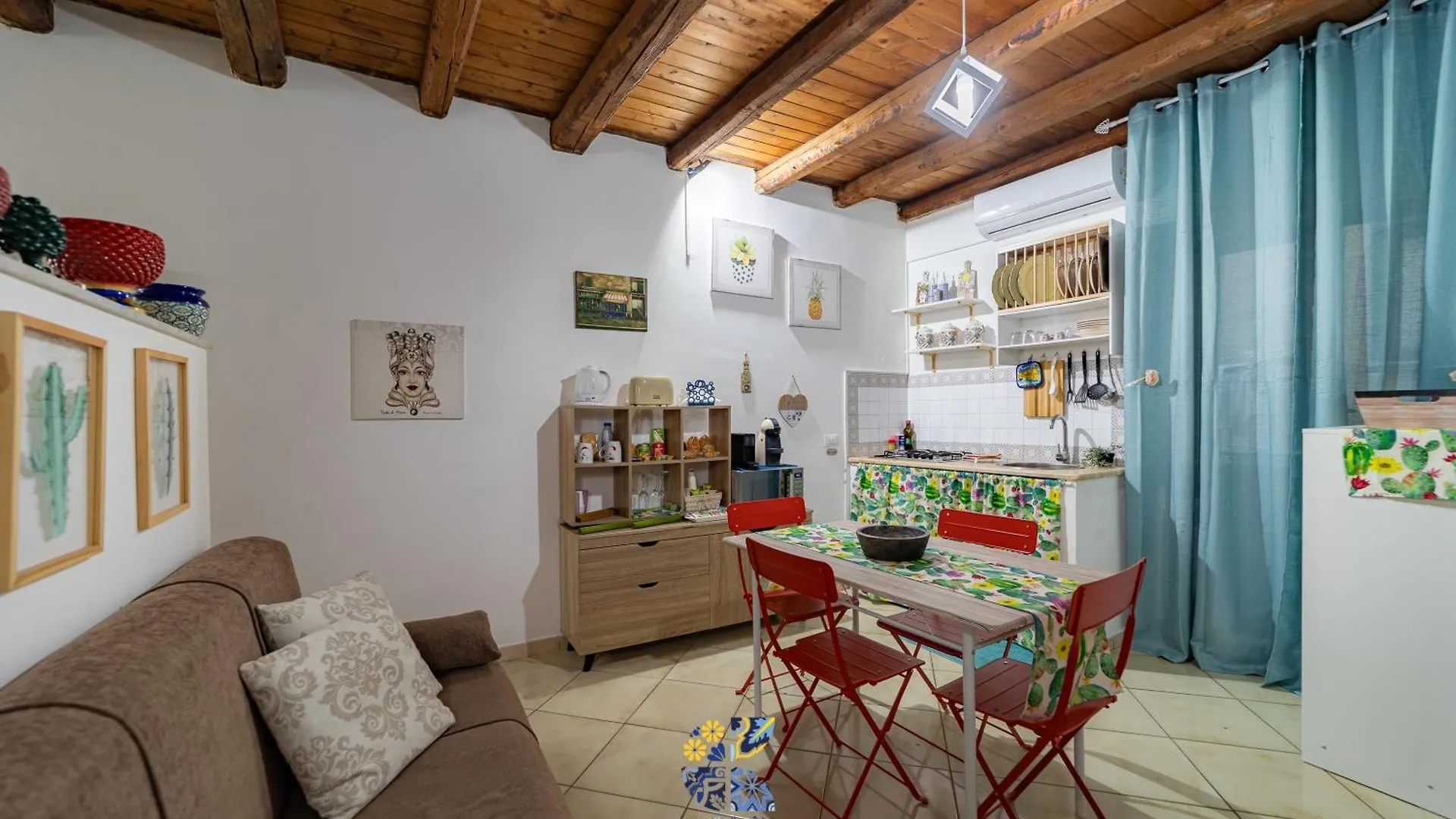 La Rocca Apartment Of Ballaro Palerme 0*,  Italie