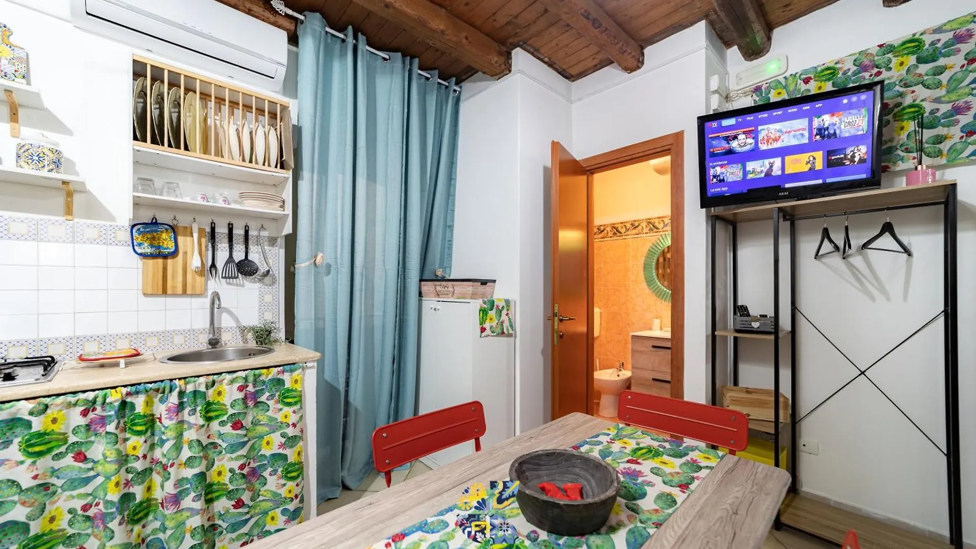 La Rocca Apartment Of Ballaro Palerme 0*,